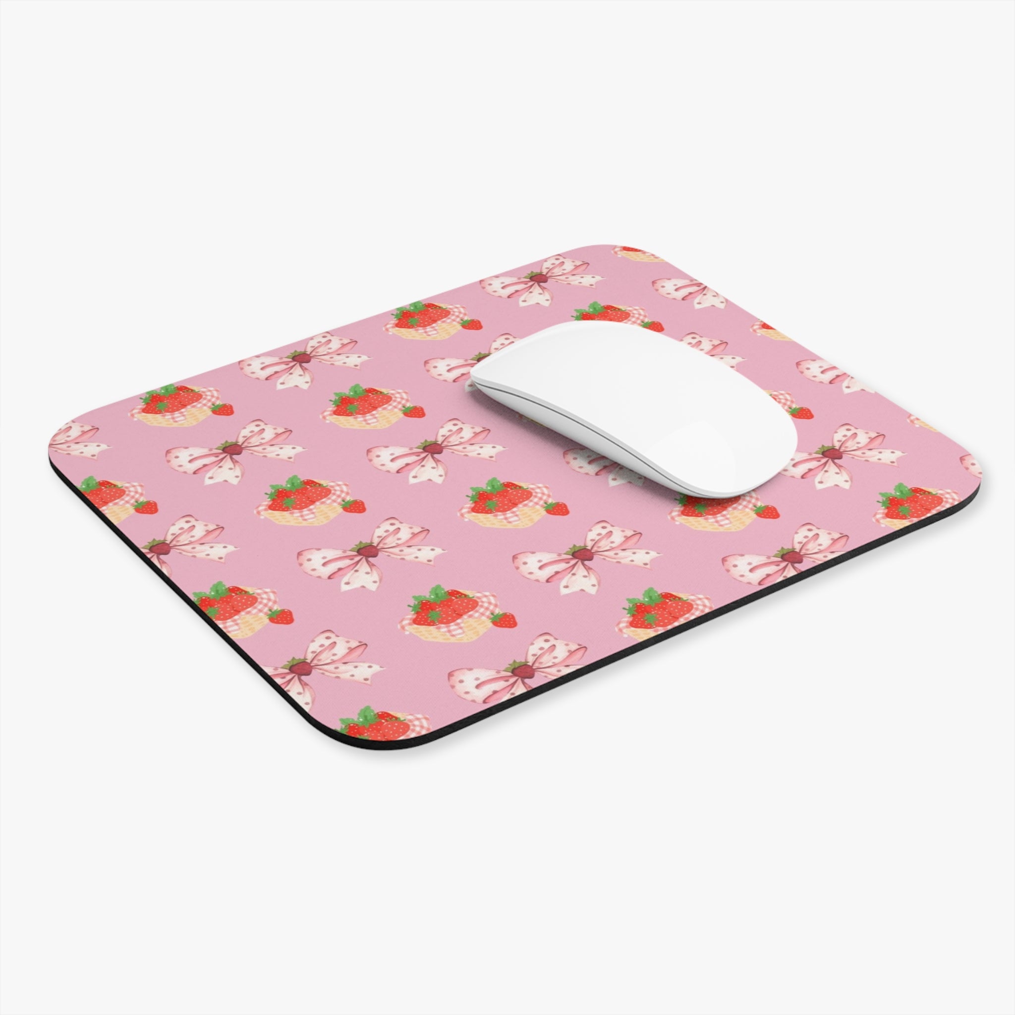 Pink Strawberry Cupcake Mouse Pad — Cute Kawaii Bow Pattern Desk Mat