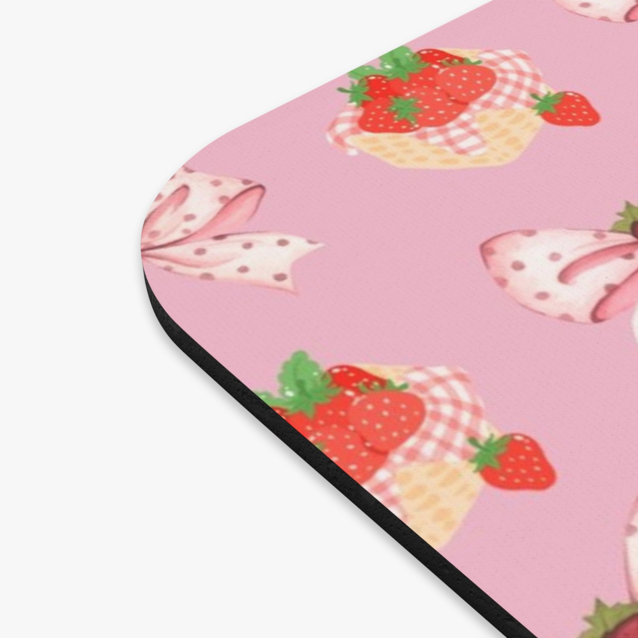 Pink Strawberry Cupcake Mouse Pad — Cute Kawaii Bow Pattern Desk Mat